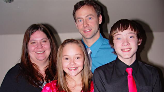 Leah, Emily, Jonathan et Matt sont morts dans l'accident de la route