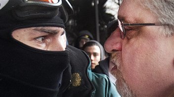 Manifestation anti-Charest à Montréal.