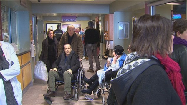 Esperas excesivamente prolongadas son habituales en los hospitales.