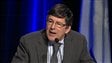Le porte-parole du PQ en mati�re de Conseil du Tr�sor, Sylvain Simard, en conf�rence de presse