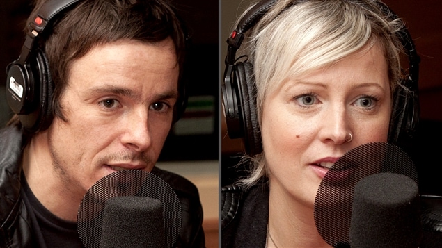 �Radio-Canada/Christian C�t� | <b>David Bussi�res et Justine Laberge de la formation Alfa Rococo</b>
