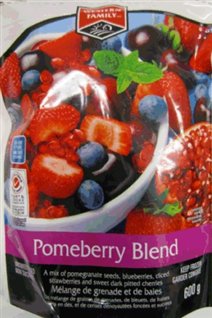 L'Agence canadienne d'inspection des aliments rappelle les mélanges de fruits congelés Pomerberry de la marque Western Family.