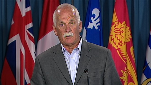 Le ministre fédéral de la Sécurité publique, Vic Toews