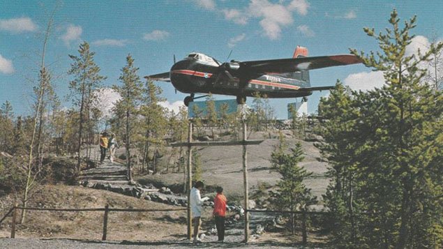 Monument aux pilotes, Yellowknife