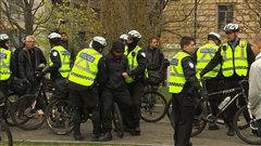 Un manifestant participant au rassemblement de la CLAC a été arrêté.