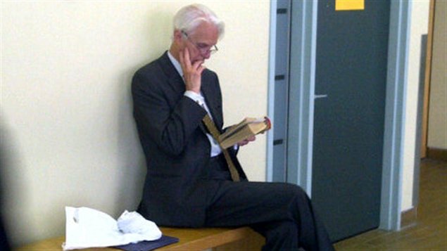 Jacques Delisle fait de la lecture
