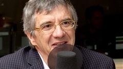�Radio-Canada/Christian C�t� | <b>Le Dr Richard B�liveau</b>