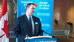 Le ministre du Patrimoine canadien et des Langues officielles, James Moore.