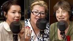�Radio-Canada/Christian C�t� | <b> Marie Plourde, Genevi�ve St-Germain et Fran�oise David</b>