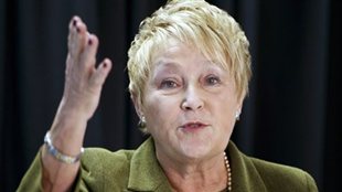 Pauline Marois fait campagne dans Argenteuil