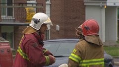 Les pompiers ont été appelés pour combattre au moins trois incendies en raison de la foudre.