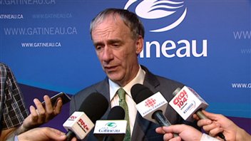Le maire de Gatineau estime que le raccordement améliorera la situation.