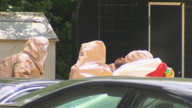 Opération décontamination au bureau de Monique Gagnon-Tremblay