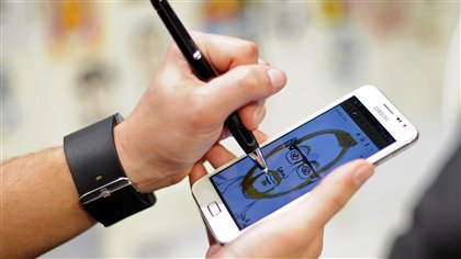 Le nouveau téléphone intelligent Galaxy S III de Samsung
