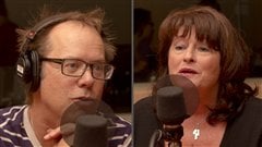 �Radio-Canada/Olivier Lalande | <b>Le com�dien Denis Bouchard et la dirigeante de la Fondation Mathieu-Lafond, Carole Cartier</b>