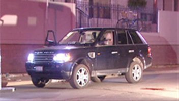 Les victimes se trouvaient dans ce véhicule de luxe lorsqu'elles ont été tuées.