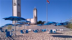 @Radio-Canada/Maxime Couti� | La plage urbaine du Vieux-Port de Montr�al 