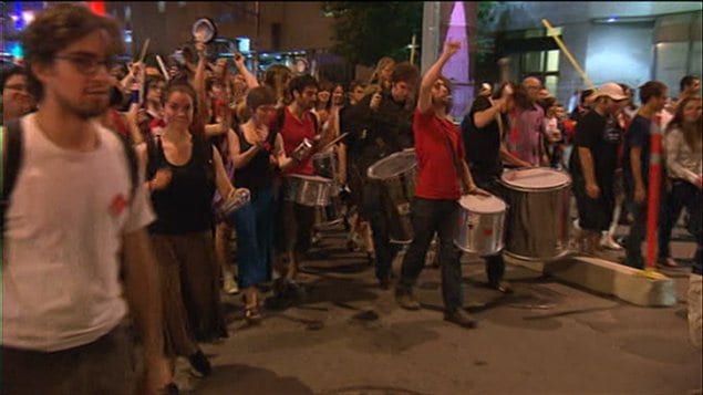 53e manifestation nocturne à Montréal