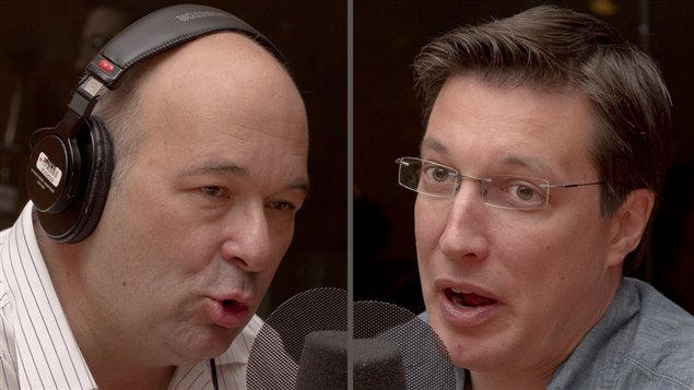 �Radio-Canada/Olivier Lalande | <b>Le journaliste Michel C. Auger et le chercheur Guillaume Lavoie</b>