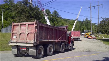 Équipement lourd dépêché au centre commercial Algo d'Elliot Lake