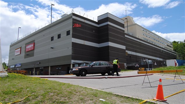 Centre commercial Algo Elliot Lake/effondrement