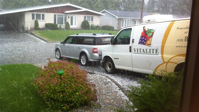 Certains secteurs, comme celui de Charny, ont reçu de la grêle vendredi après-midi.