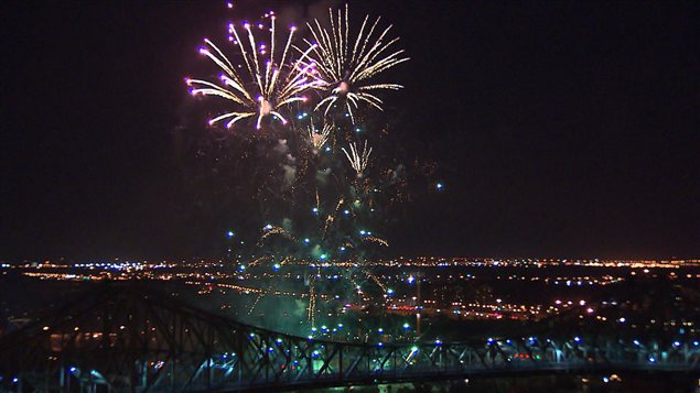 Feux d'artifice à Montréal