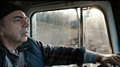 Julien Poulin dans � Camion � de Rafa�l Ouellet  