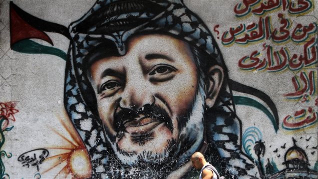 جدارية للزعيم الفلسطيني الراحل ياسر عرفات في قطاع غزة