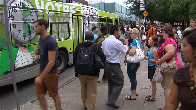Les autobus prennent le relais pour compenser la panne de métro.
