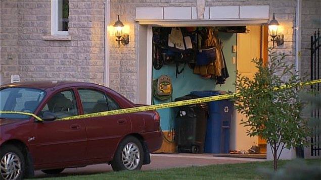 Le corps de la victime a été retrouvé dans le sous-sol de la résidence familiale, sur la rue Oasis, à Brossard, le 29 juillet 2012