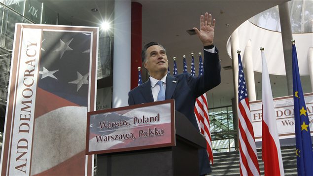 Mitt Romney a pris la parole à l'Université de Varsovie.
