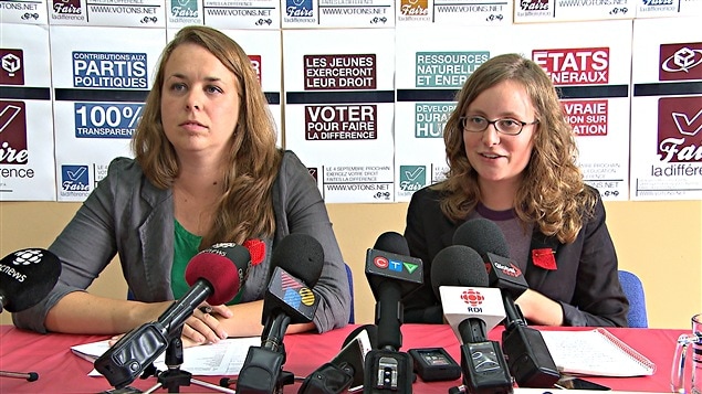 Les présidentes de la FEUQ et de la FECQ, Martine Desjardins et Éliane Laberge, lancent une campagne pour inciter les jeunes à voter.