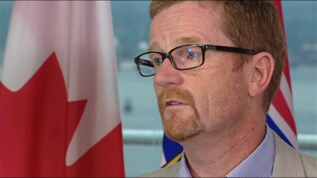Le ministre de l'Environnement Terry Lake