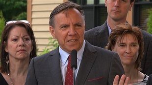 François Legault a lui aussi réagi à l'interruption de la filature d'un ancien dirigeant de la FTQ-Construction, Eddy Brandone.