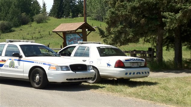 La GRC enquête sur la mort d'un agent de la paix de Foothills survenue vendredi matin.
