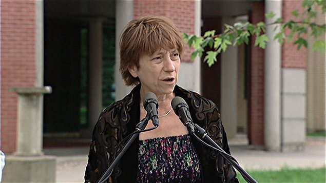 Françoise David a parlé d'éducation à Gatineau.