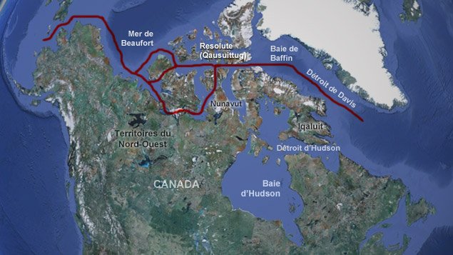 Le passage du Nord-Ouest reliant l'océan Atlantique à l'océan Pacifique en passant entre les îles arctiques du Grand Nord canadien