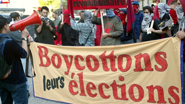 Manifestation à Montréal le 25 juin 2004 dans le cadre des élections fédérales