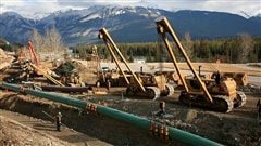 Construction d'un pipeline de Kinder Morgan Construction d'un pipeline de Kinder Morgan