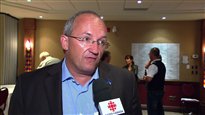Le candidat péquiste Michel Lagacé accepte la défaite.