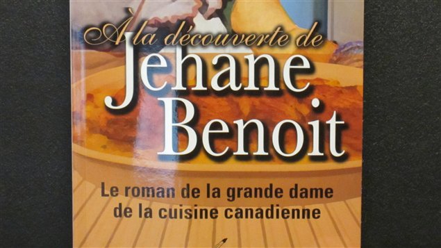 Le livre � la d�couverte de Jehane Beno�t.