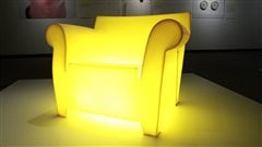 � This Is a Lamp � de Tobias Wong au Mus�e de Vancouver