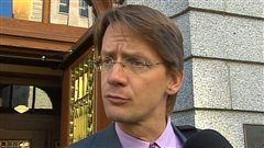 Le ministre des Transports et des Affaires municipales, Sylvain Gaudreault