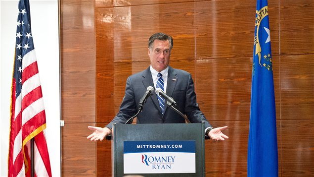 Le candidat républicain Mitt Romney parle lors d'un événement visant à ramasser des fonds pour sa campagne électorale, à Las Vegas.