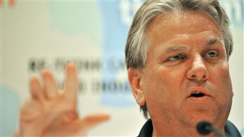 Le président des TCA, Ken Lewenza