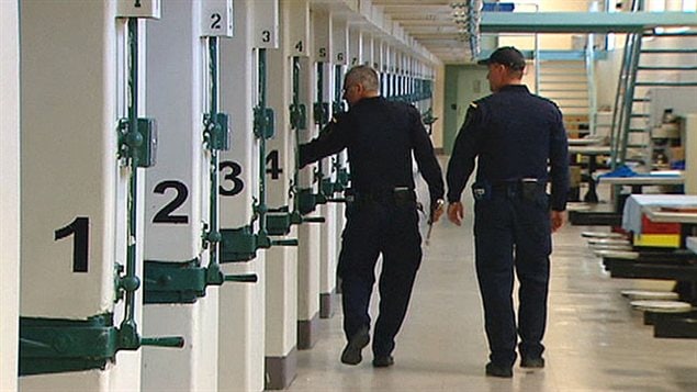 Guardias penitenciarios canadienses.