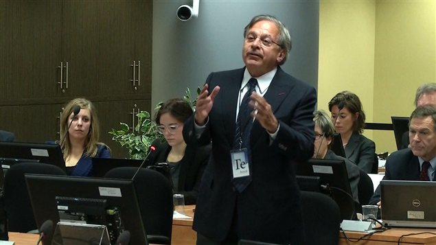 Me Michel Décary représente le PLQ à la commission Charbonneau