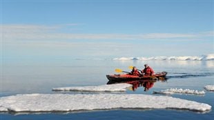 2 000 km en kayak au Nunavut