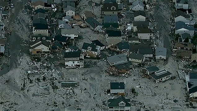 Scène de destruction sur les côtes du New Jersey.
